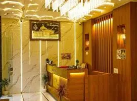 Qadri Hotel and Restaurant !! Just 5 Mints from Dargah !!