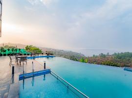 Ritz Valley Resort，位于马哈巴莱斯赫瓦尔的酒店