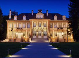 Château Hochberg Hotel & Restaurant by Lalique，位于Wingen-sur-Moder的酒店