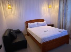 SINZA LODGE Fj，位于达累斯萨拉姆的酒店