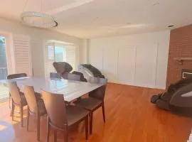 Modern Oasis Mississauga - Room in House - Near Airport