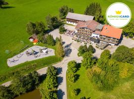 Familienhotel Löwen，位于内森尔旺的酒店
