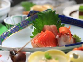 Eshin no Sato Yasuragisou，位于上越市的酒店