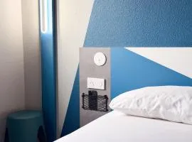 尼姆中心火车站宜必思快捷酒店