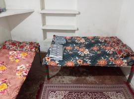 VIJAY homestay，位于德瓦尔卡的酒店
