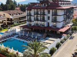 7 Brothers Hotels，位于马尔马里斯的酒店