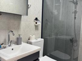 Premium Yasamkent Atakoru Cozy Stay，位于Alacaatlı的酒店