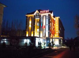 Fergana hotel，位于费尔干纳的酒店