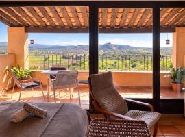 Loft con chimenea y terraza con vistas - Cal Caterino，位于Montsonis的酒店