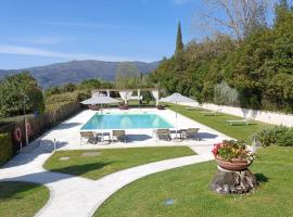 Villa Giorgia Albergo in Collina，位于皮斯托亚的酒店