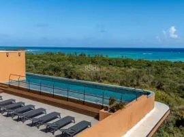 Hotel Ixuh Ocean Front Quinta Avenida Playa del Carmen