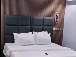 Transvent Hotel and Suites，位于Abeokuta的酒店