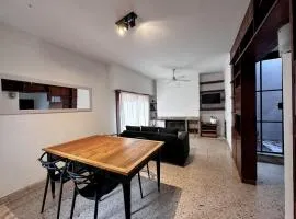 Casa amplia, céntrica y con garage en Junin, BA