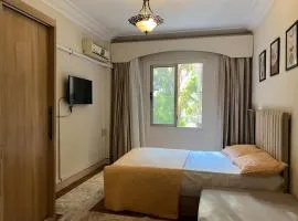 Central Zamalek 2 Bedroom Apartment Walk to Nile, Free WiFi, Fully Equipped Kitchen