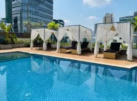 Monivong Clover Hotel