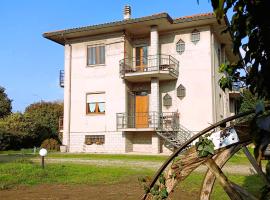Casa Bellotta，位于Suno的酒店