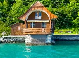 Concierge, Boat House Scenic Views by SwissHut