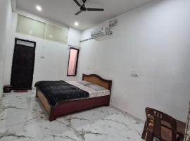 Hotel Seva Simran，位于Chhatarpur的酒店