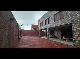 Raza villa