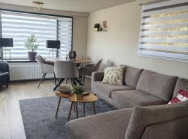 Chalet Linée in bosrijke omgeving Anloo，位于安卢的酒店