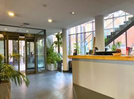 Youth Hostel van Gogh，位于布鲁塞尔的酒店