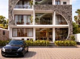 Pearl Diamond Resort，位于亭可马里的酒店