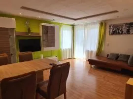 Exklusive moderne 2 Zi. Wohnung in ruhiger Lage