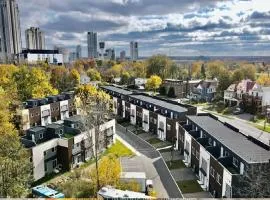 Bentley Commons Fallsview - Luxury 4 Bedroom 4 Bath Townhouse