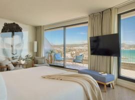 ME by Meliá Sitges Terramar，位于锡切斯的酒店