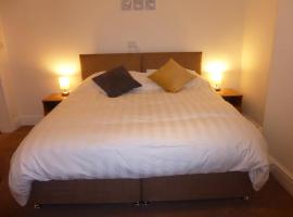 Mersey View, Two Bedroom Apartment, Liverpool，位于锡福斯Blundellsands & Crosby Railway Station附近的酒店