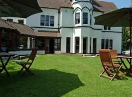 Penhaven Country House Hotel，位于Parkham的酒店
