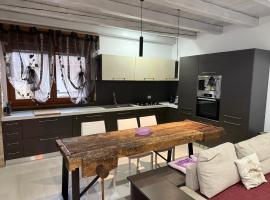 Casa Lalli，位于隆加罗内的酒店
