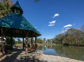 Scenic Stillwater Retreat