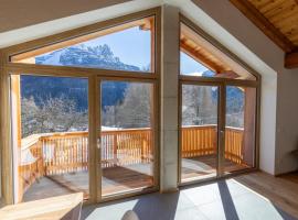 Al Pomer Dolomites Lodges Val di Zoldo，位于福尔诺迪佐尔多的酒店