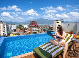 Divine Kathmandu Hotel，位于加德满都的酒店