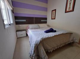 SELA HOME y Garaje, Algemesi Home，位于Algemesí的酒店