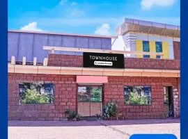 Townhouse Mahabaleshwar Formerly Shiva's Valley