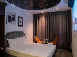 Boutique Hotel,位于河内的酒店