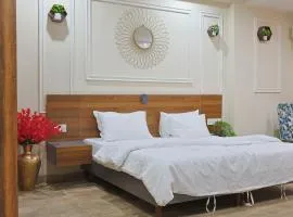 1BHK With Balcony Luxury Serviced Apartments Sector 42 Gurgaon