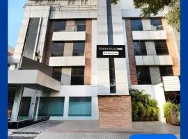 Townhouse Oak Kodambakkam Formerly Cine City