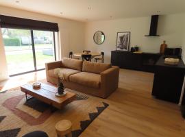 Appartement 2 chambres Rochefort，位于罗什福尔的酒店