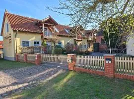 Design Ferienhaus Kamerun an der Elbe