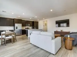 Modern Henderson Townhome w/ Shared Backyard!