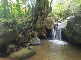 Dilco Nature Resort - BERAGALA，位于Dambawelagama的酒店