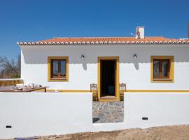 Casas do Monte I，位于Giões的酒店