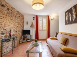 Joli Appartement à Claira，位于Claira的酒店