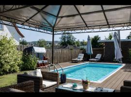 Ferienwohnung Efzeglück mit Pool，位于霍姆贝格的酒店