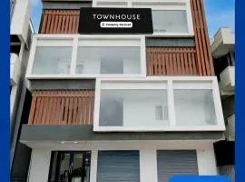 Townhouse B N Reddy Formerly Capitol Stay Inn