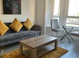 Newly Refurbished 1 Bedroom Flat