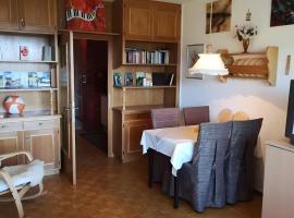 Appartement Simonhöhe mit Pool，位于Zirkitz的酒店